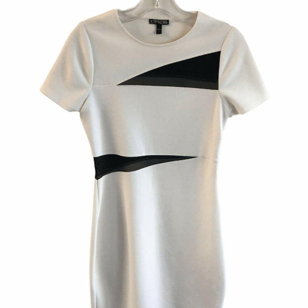 Express Mesh Cut-Out Bodycon Mini Dress 6 Black Ivory Scoop‎ Neck Short Sleeves
